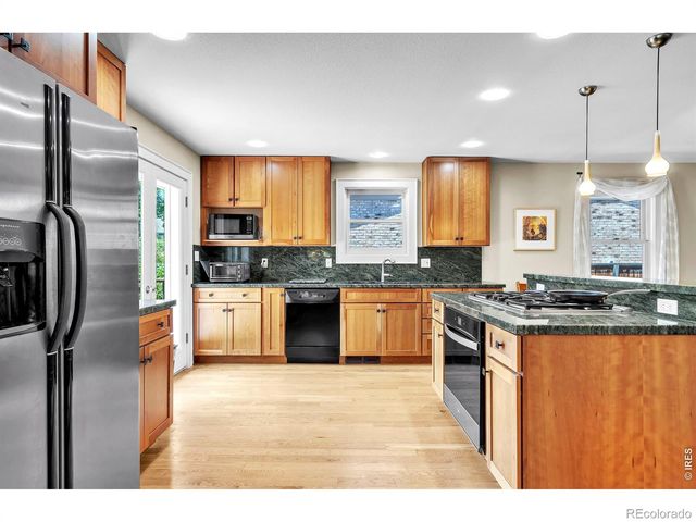 7430 Park Place, Boulder, CO 80301