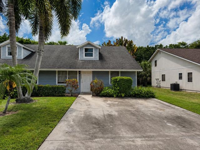 9262 Green Meadows Way, Palm Beach Gardens, FL 33418