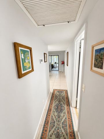 9262 Green Meadows Way, Palm Beach Gardens, FL 33418