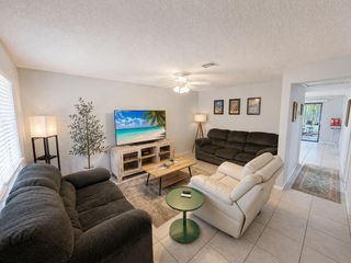 9262 Green Meadows Way, Palm Beach Gardens, FL 33418