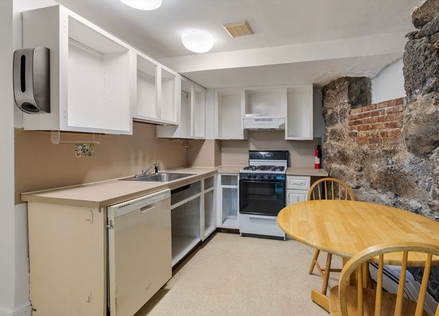 93 Waltham St 1, Boston, MA 02118