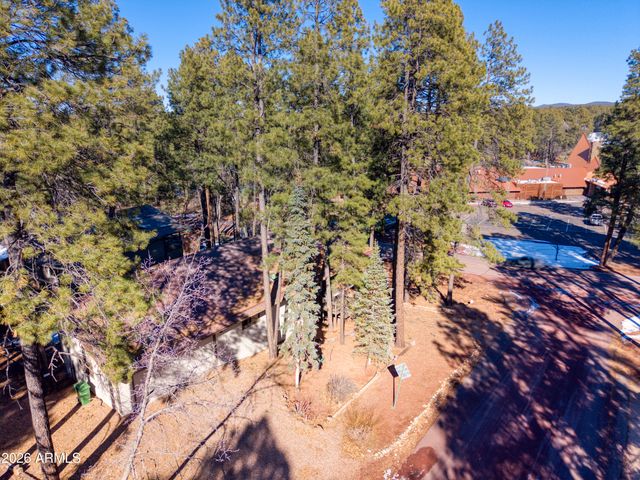6689 COUNTRY CLUB Drive, Pinetop, AZ 85935