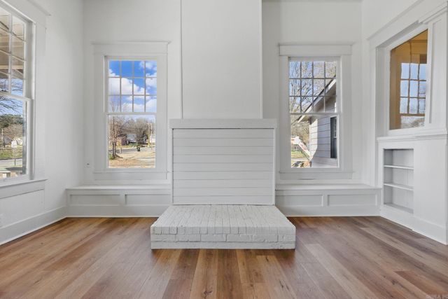 722 South Market, Benton, AR 72015