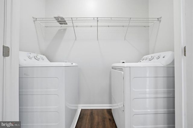 42834 MCCOMAS TER, Chantilly, VA 20152