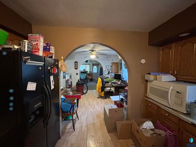 2921 Highland Ave, Sioux Falls, SD 57104