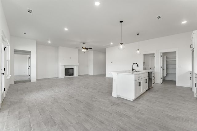 2278 Overlook Way, Farmington, AR 72730