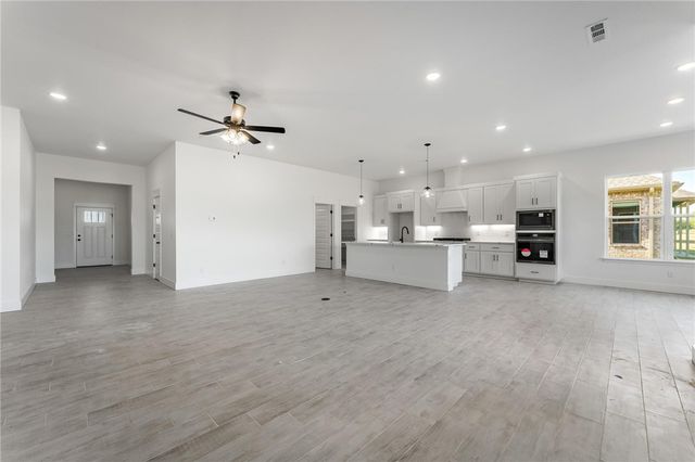 2278 Overlook Way, Farmington, AR 72730