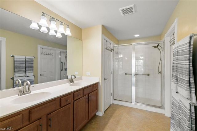 7268 Salerno CT, Naples, FL 34114