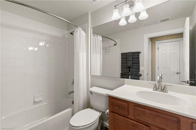 7268 Salerno CT, Naples, FL 34114