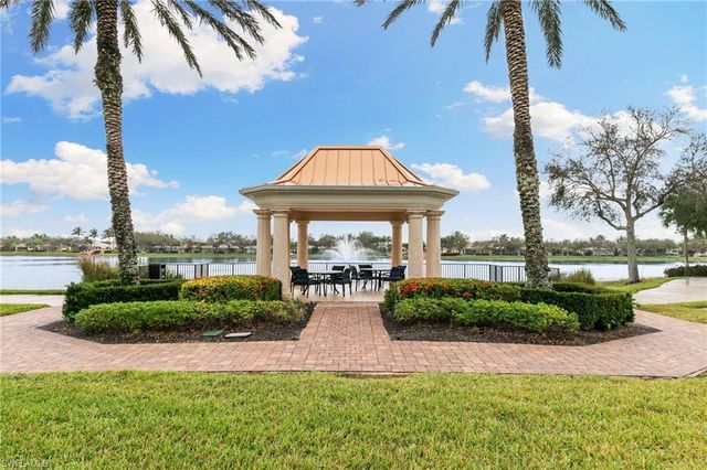 7268 Salerno CT, Naples, FL 34114