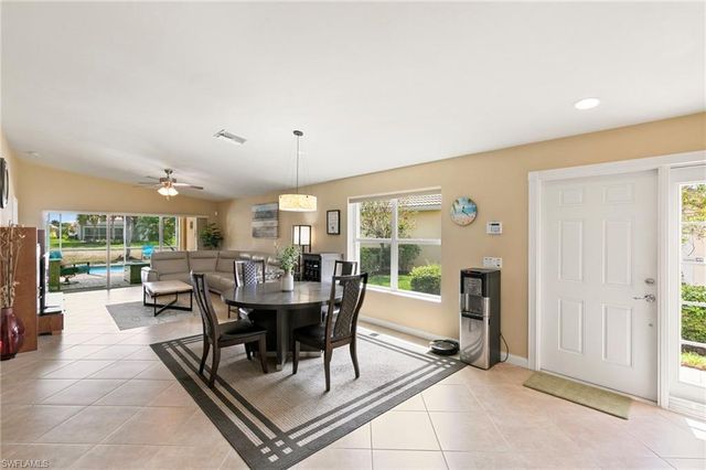 7268 Salerno CT, Naples, FL 34114