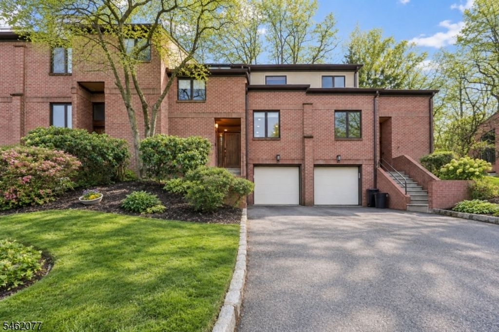 36 Andrea Dr, North Caldwell Boro, NJ 07006 — exterior