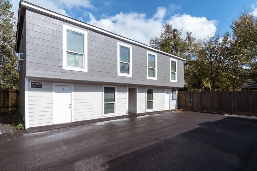 5327 Bell Street 8, Houston, TX 77023