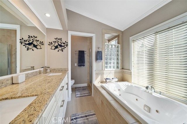 1582 Foxdale Court, Upland, CA 91786