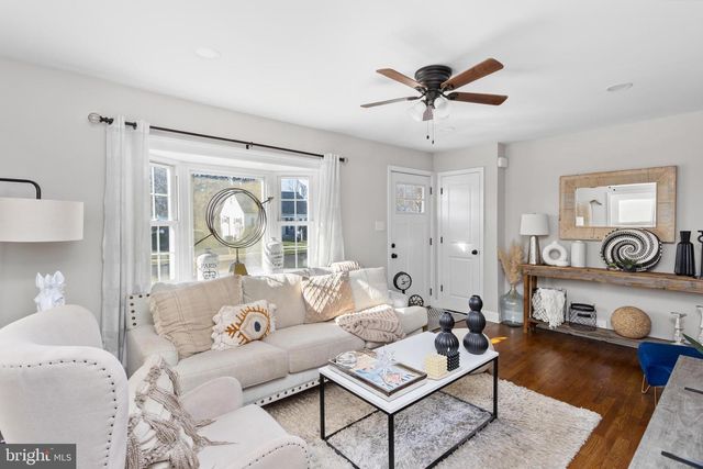 23 BROWN DR, Hamilton, NJ 08690