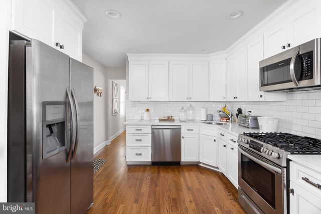 23 BROWN DR, Hamilton, NJ 08690