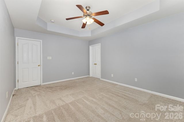 6533 Falls Lake Drive, Charlotte, NC 28270