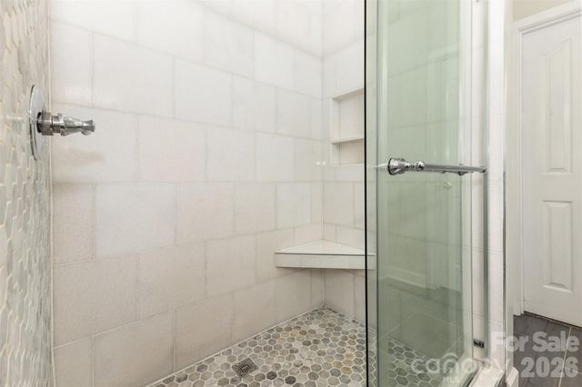 6533 Falls Lake Drive, Charlotte, NC 28270