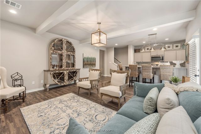 547 Hayes Lane, College Station, TX 77845