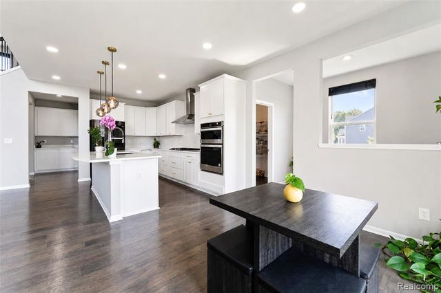4146 Newgard Drive, Lake Orion, MI 48359