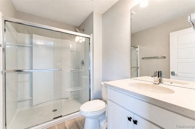 4146 Newgard Drive, Lake Orion, MI 48359