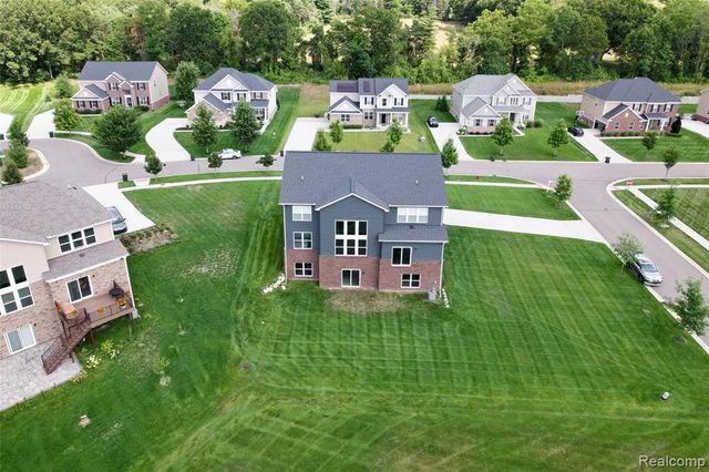 4146 Newgard Drive, Lake Orion, MI 48359