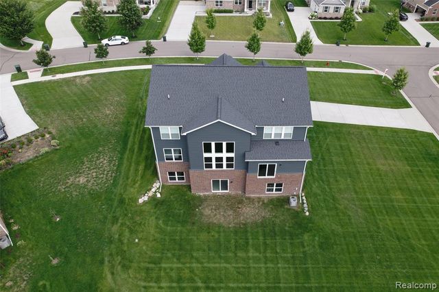 4146 Newgard Drive, Lake Orion, MI 48359