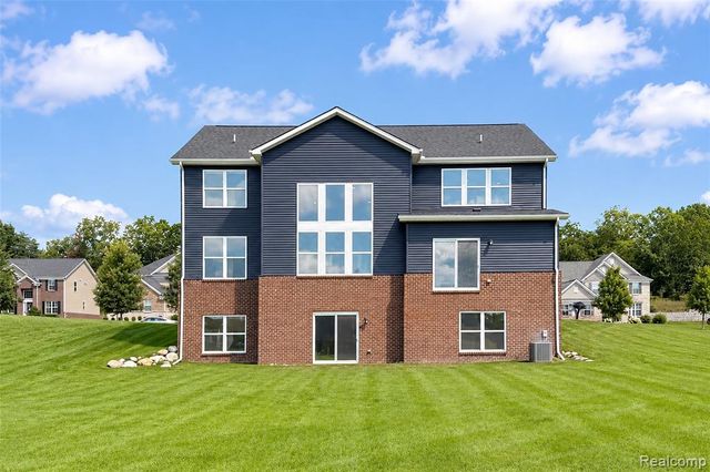 4146 Newgard Drive, Lake Orion, MI 48359