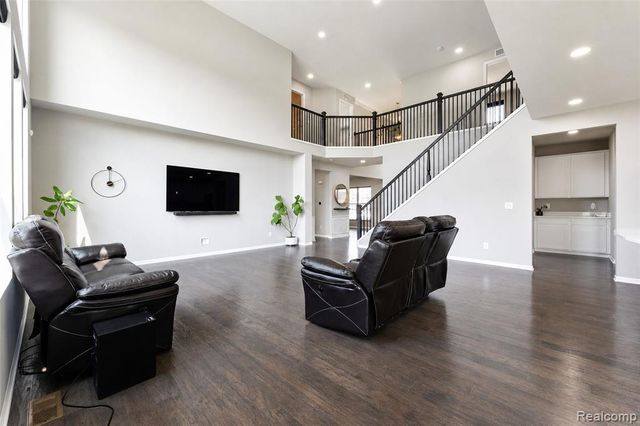 4146 Newgard Drive, Lake Orion, MI 48359