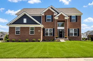 4146 Newgard Drive, Lake Orion, MI 48359