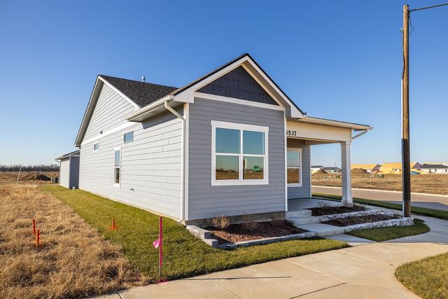 3537 N Azalea, Maize, KS 67223