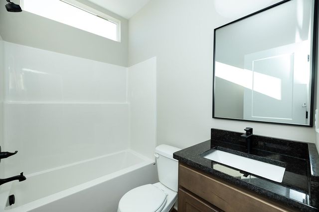 3537 N Azalea, Maize, KS 67223