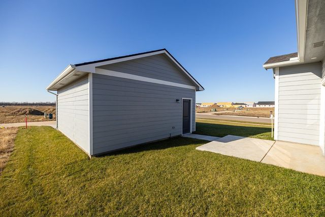 3537 N Azalea, Maize, KS 67223