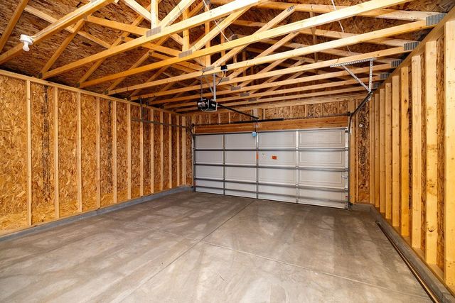 3537 N Azalea, Maize, KS 67223