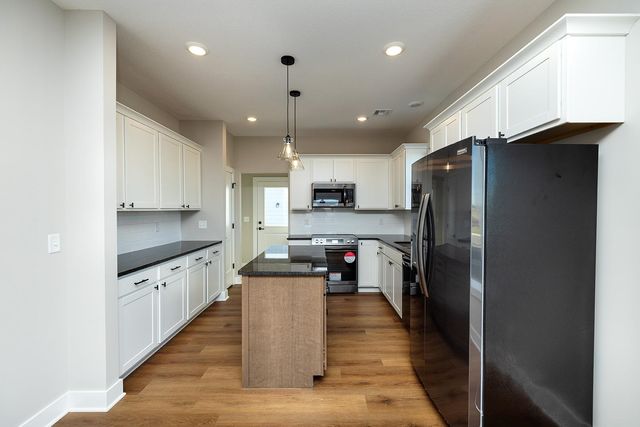 3537 N Azalea, Maize, KS 67223