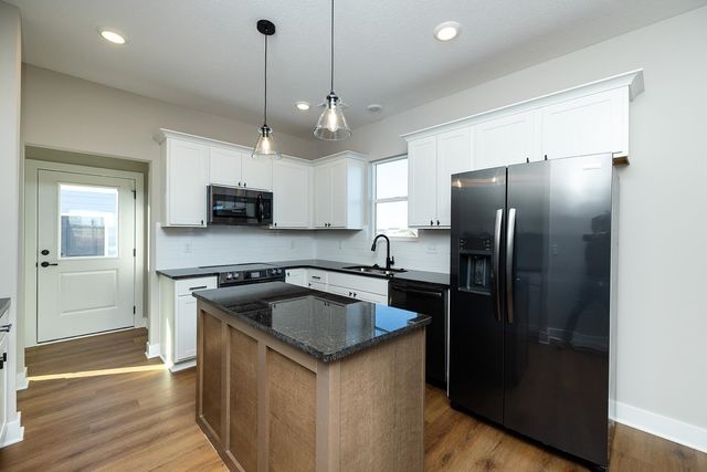 3537 N Azalea, Maize, KS 67223