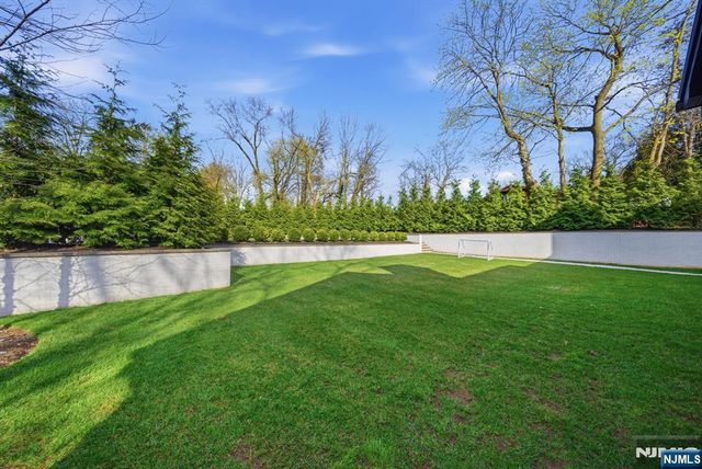 187 Hudson Avenue, Tenafly, NJ 07670
