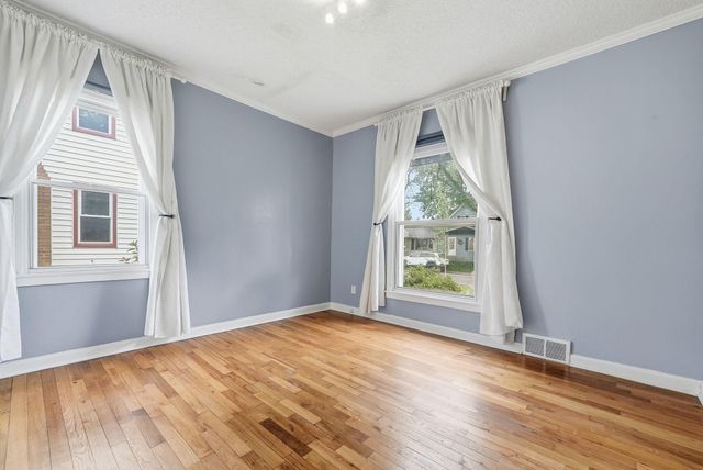 1285 Galtier Street, Saint Paul, MN 55117