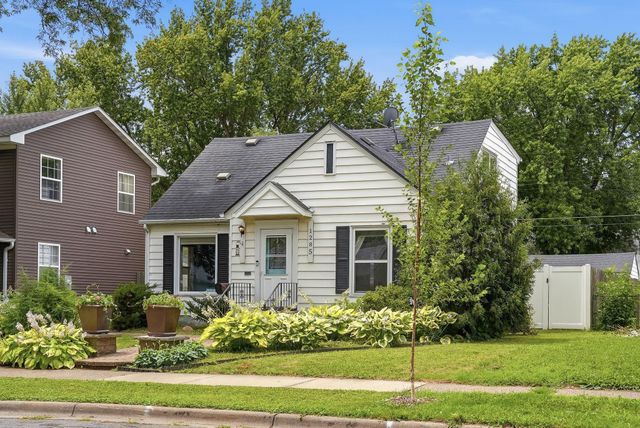 1285 Galtier Street, Saint Paul, MN 55117
