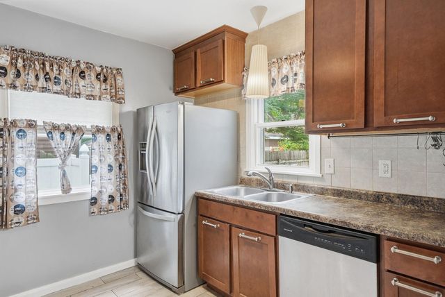 1285 Galtier Street, Saint Paul, MN 55117