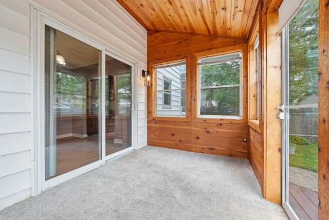 1285 Galtier Street, Saint Paul, MN 55117