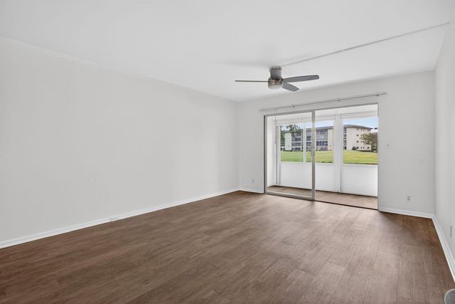 3203 Portofino Point M1, Coconut Creek, FL 33066