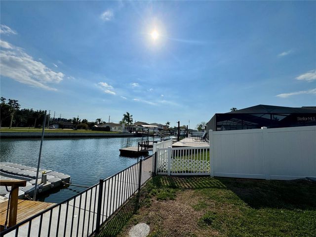 7650 HATTERAS DRIVE, Hudson, FL 34667