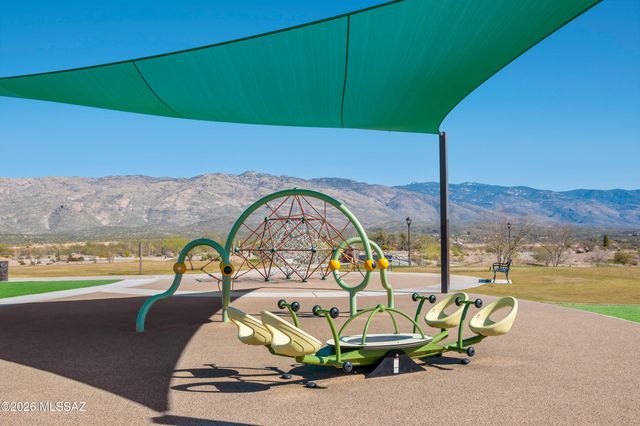 8164 S Expedition Drive, Tucson, AZ 85747