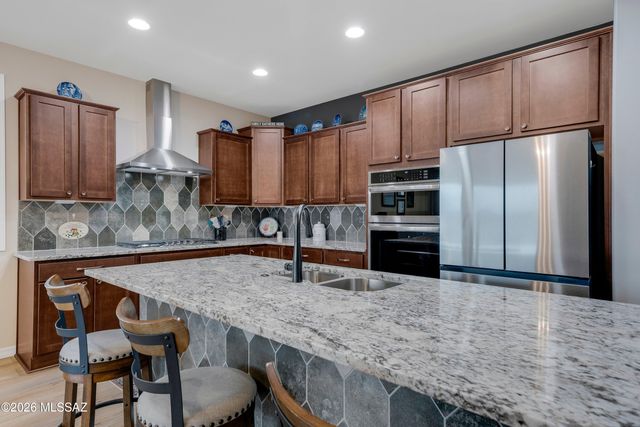 8164 S Expedition Drive, Tucson, AZ 85747