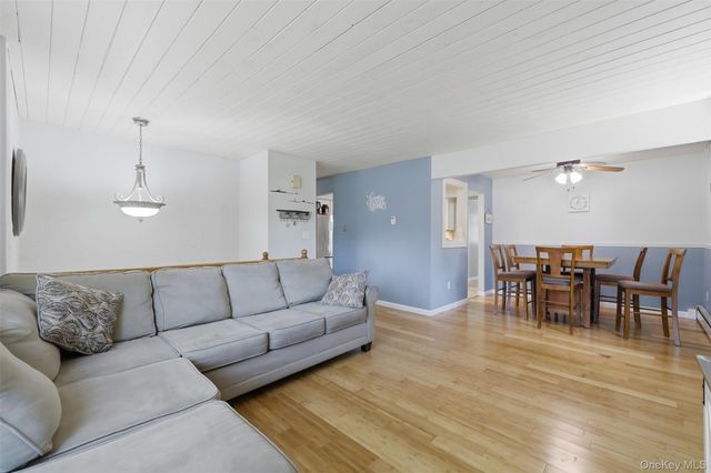 14 Baumer Road, Wallkill, NY 12589