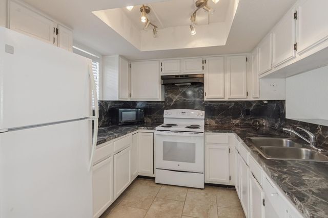 14777 Wunderlich Drive 1007, Houston, TX 77069