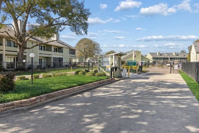 14777 Wunderlich Drive 1007, Houston, TX 77069