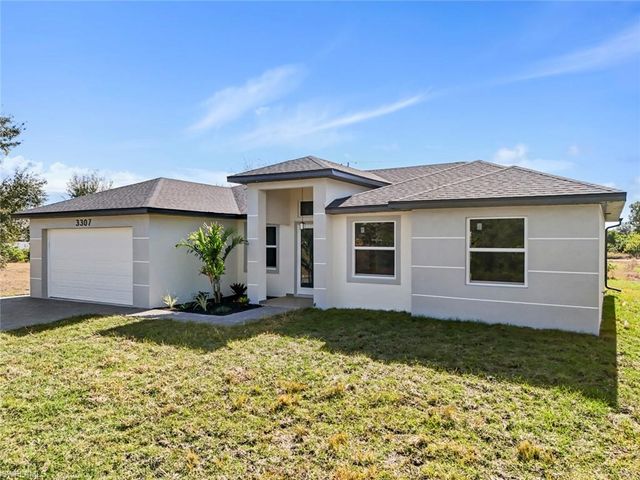 3307 6TH SW, Lehigh Acres, FL 33976