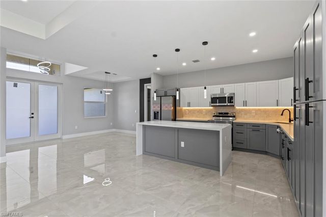 3307 6TH SW, Lehigh Acres, FL 33976